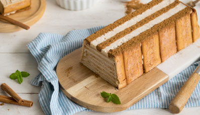 Tarta con galletas napolitanas