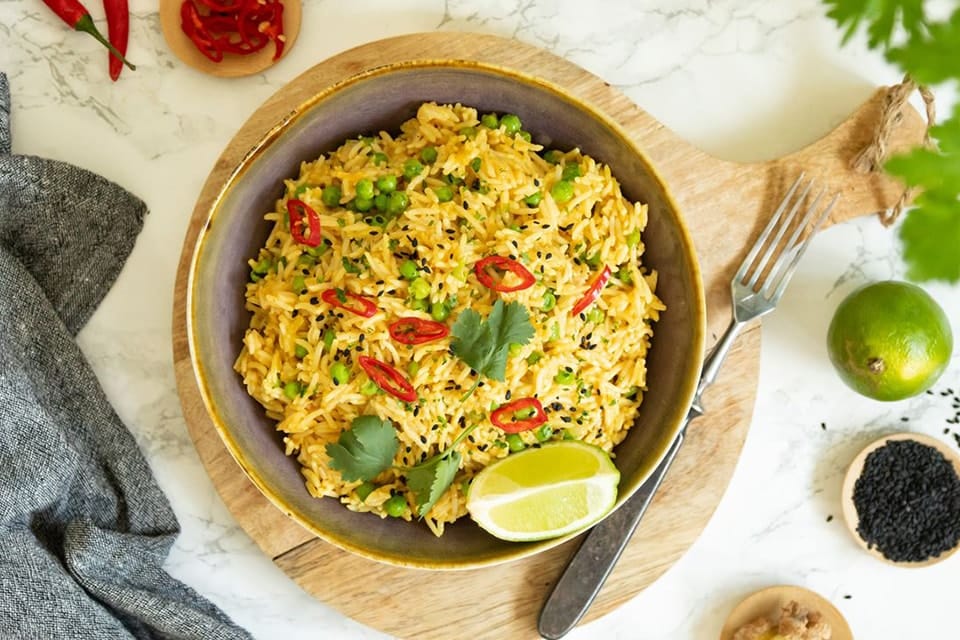 Arroz al curry vegano