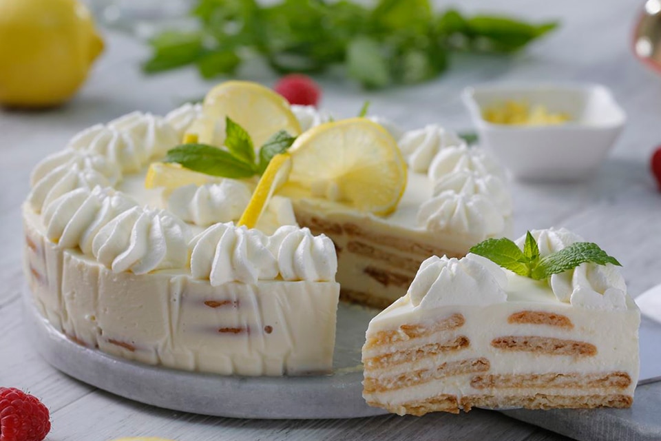 Tarta de galletas con limón