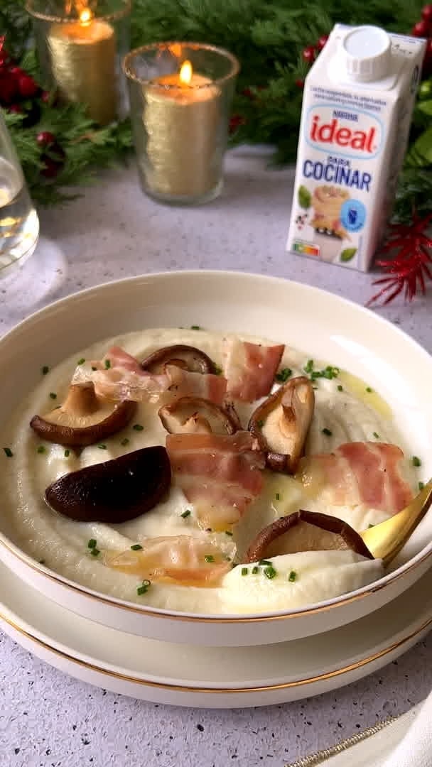 Cremoso de coliflor con panceta y shiitake