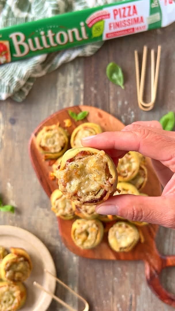 Pizza rolls de pesto