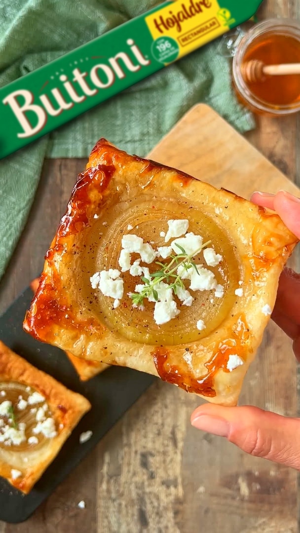 Tarta Tatin de cebolla fácil