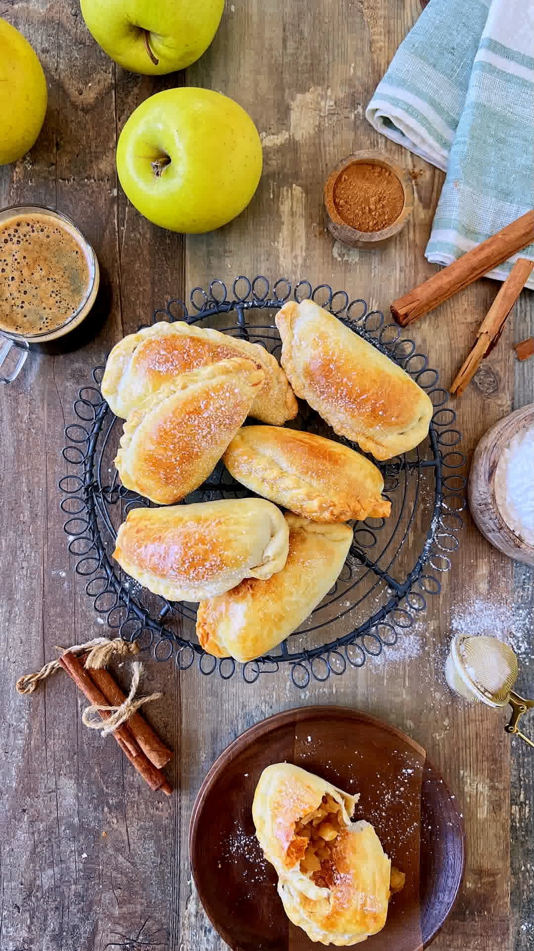 Empanadas de manzana y canela