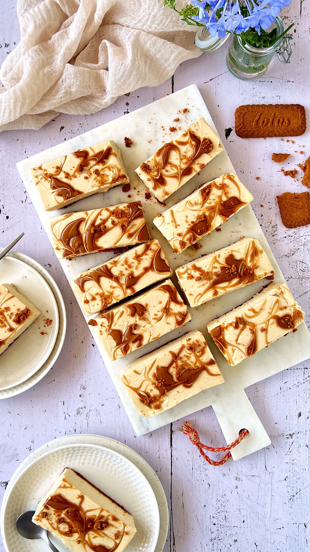 Lotus Biscoff Cheesecake Bars 